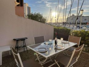 Studio cabine avec parking, lave-linge, lave-vaisselle, proche plage et commerces - FR-1-702-17